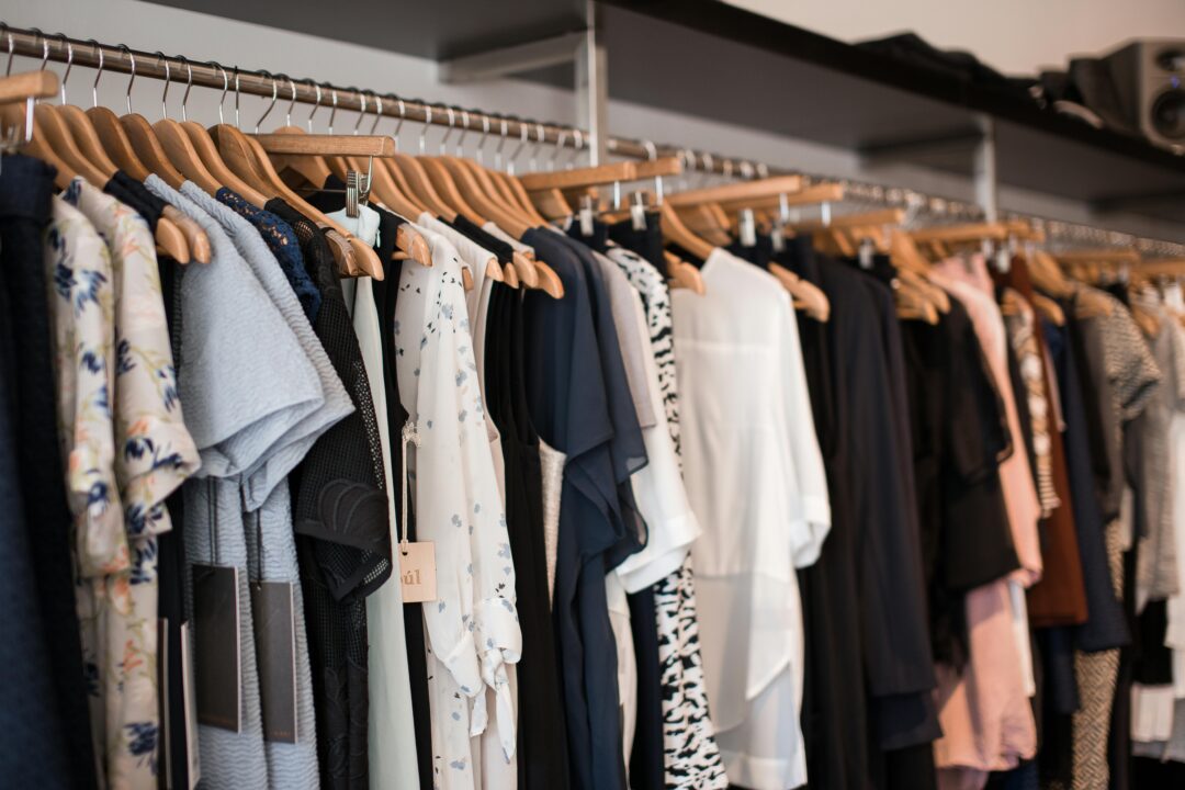 レディースの服の画像